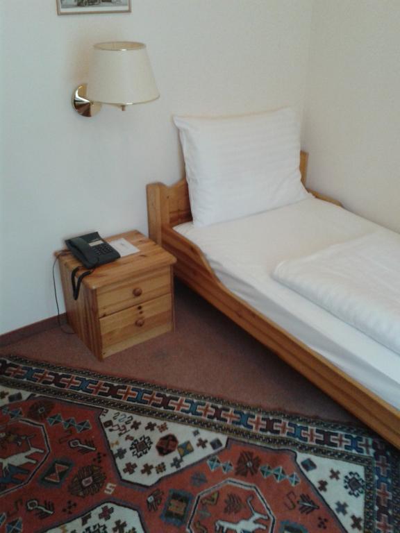 Hotel Pension Walzerstadt Viena Habitación foto